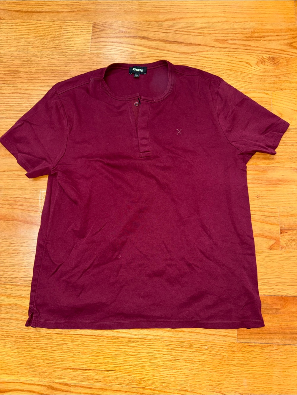 Express Men’s Short Sleeve Henley Shirt - Burgundy